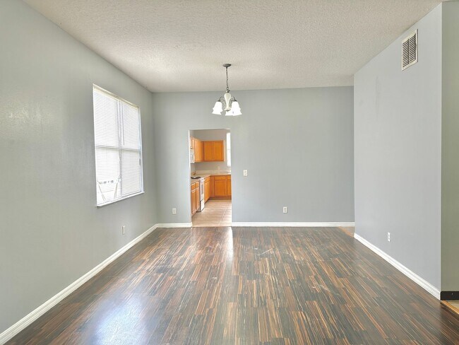 Foto del edificio - Awesome house for rent