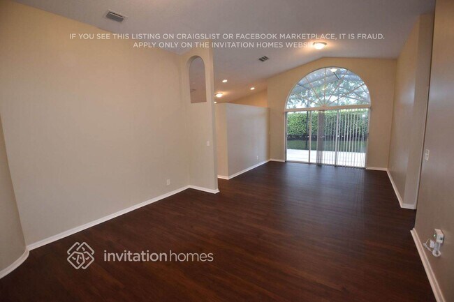 Foto del edificio - 7843 Nautique Ct