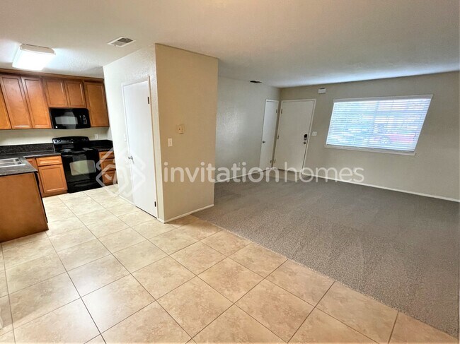 Building Photo - 8766 El Toreador Way