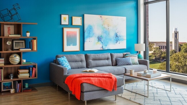 Fully Furnished Living Room - Student | HERE Kansas Apartments