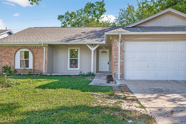 Foto del edificio - 4123 Cedar Gardens Dr