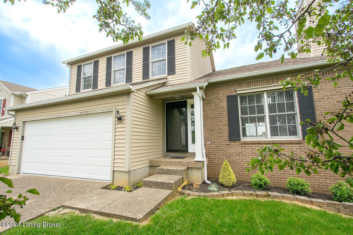 Foto principal - 6702 Shallow Rock Dr