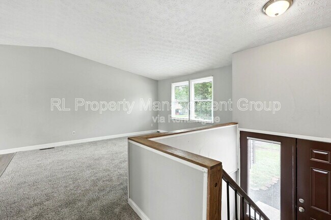 Foto del edificio - 2568 Stonington Ave