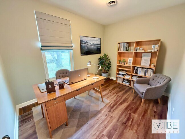 Foto del edificio - 3 Bedroom 1.5 Bath House w/Large Yard- Easy access to OHB and Nolensville Pk $1950