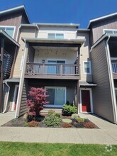 Building Photo - 17537 110th Ave E