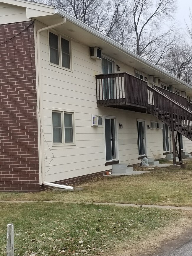 Walnut Apartments Apartments Ames, IA