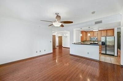 Foto del edificio - 9525 N Capital of Texas Hwy