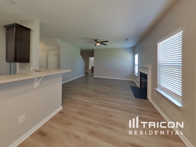 Building Photo - 376 Bandelier Circle Hampton GA