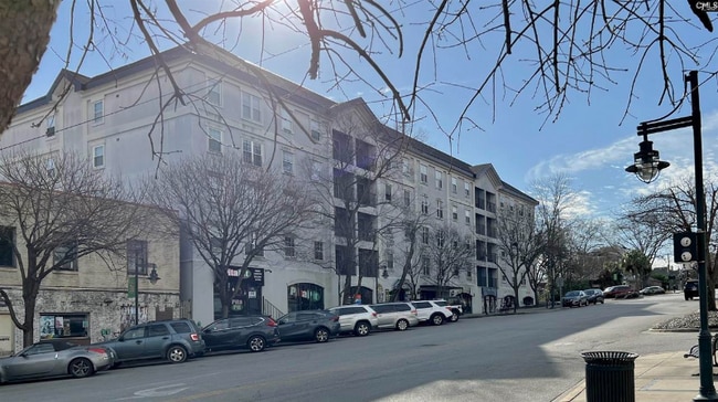 Building Photo - 2002 Greene St