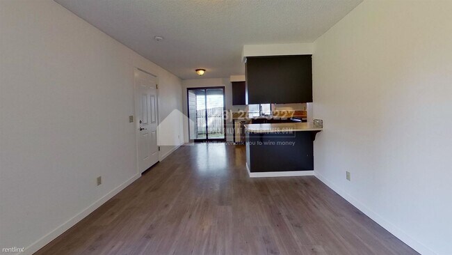 Building Photo - 3 br, 2 bath House - 9101 NE 142nd Way -
