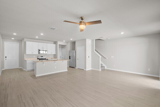 Foto del edificio - 5622 SE Edgewater Cir