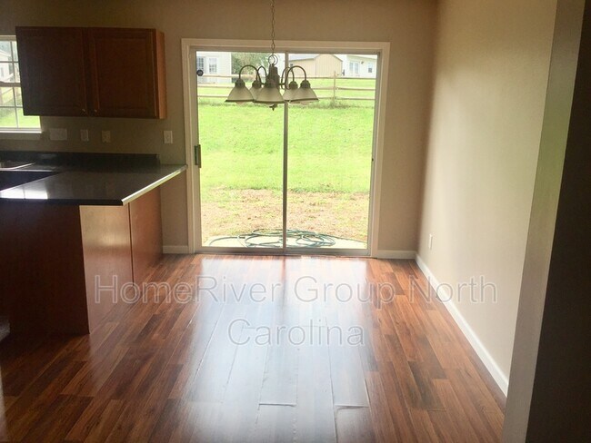 Foto del edificio - 3078 Champion Ln SW