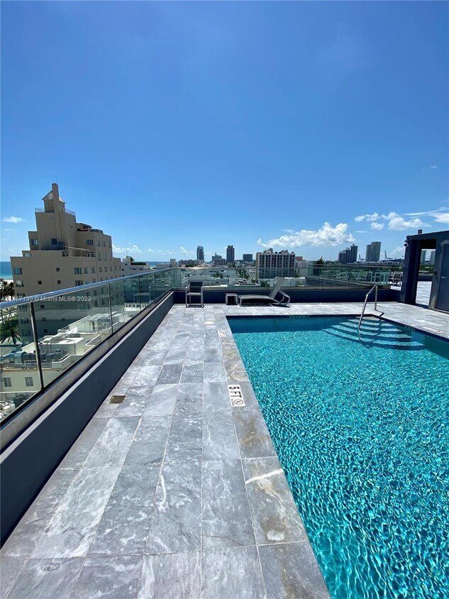 Foto principal - 1255 Collins Ave