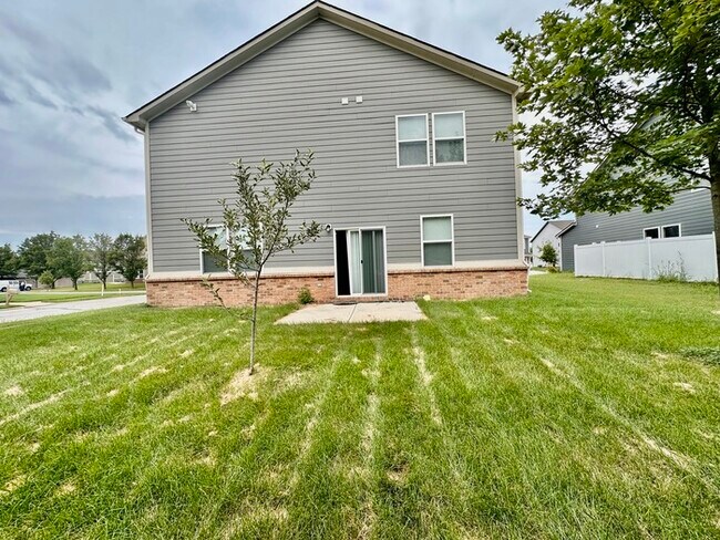 Building Photo - 1287 Bristol Pl