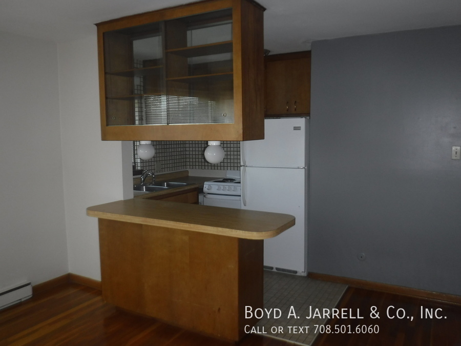 Foto principal - Immediate occupancy quiet one bedroom