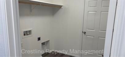 Building Photo - 7748 E Bratton Dr