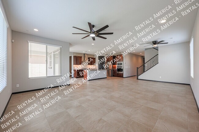 Foto del edificio - 5610 N 90th Dr