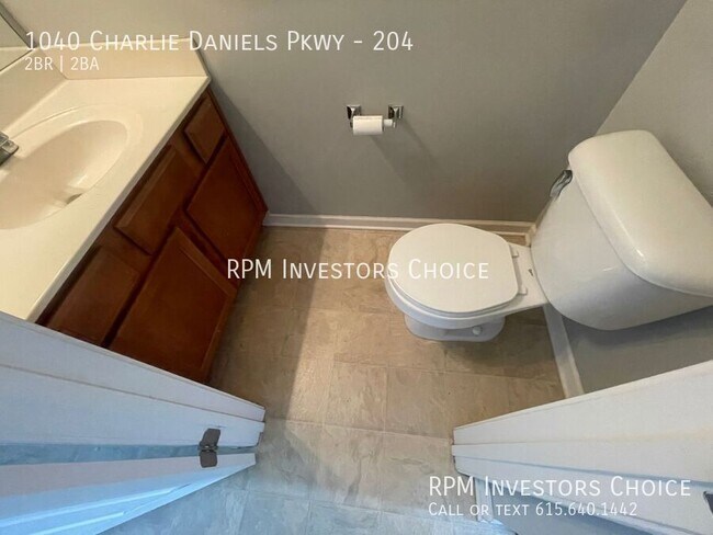 Foto del edificio - 1040 Charlie Daniels Pkwy