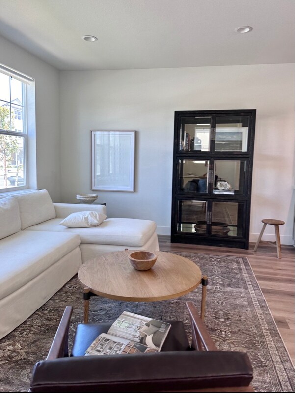 Foto del edificio - 1287 Grove St