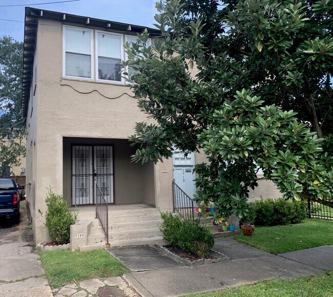 Exterior - 7721 Spruce St