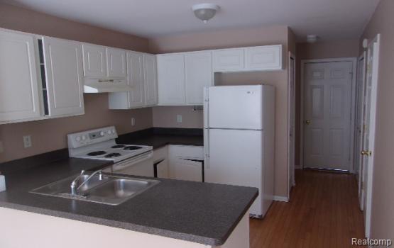 Building Photo - 17493 Gateway Cir
