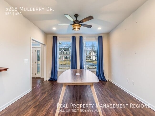 Building Photo - 5218 Mulberry Dr