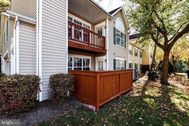Building Photo - 4529 Running Deer Way