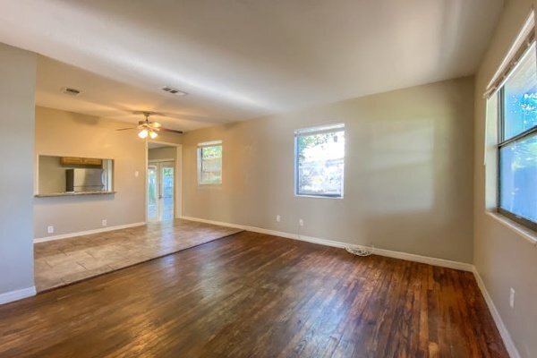 Foto del edificio - 6221 5th Ave S