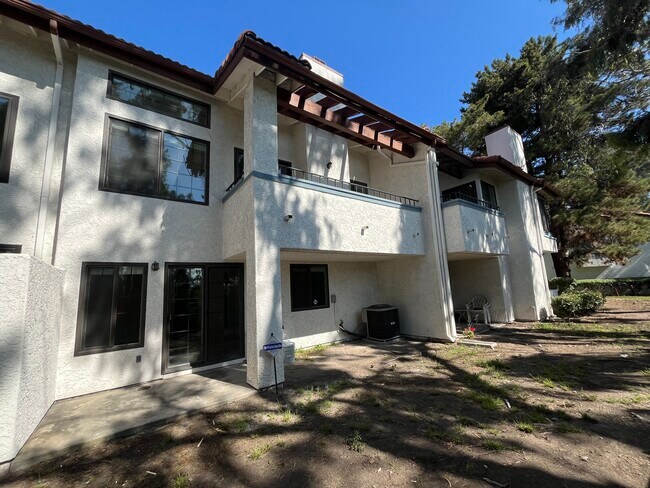 Foto del edificio - 1550 Apache Dr
