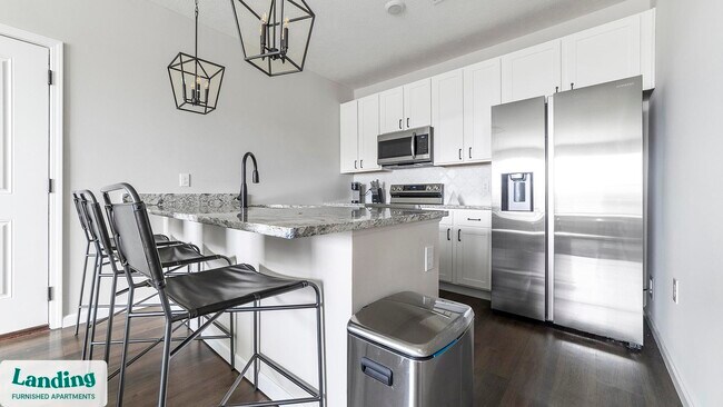 Foto del edificio - 6480 Alexander Clay