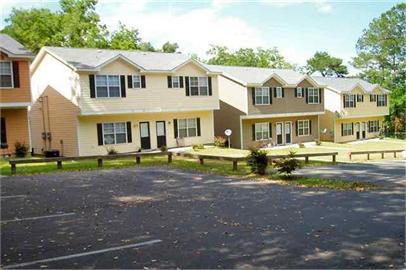 Building Photo - 1225 Lake Ave
