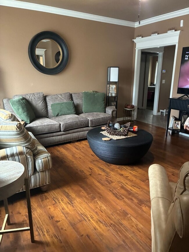 Foto del edificio - 2712 Ridgewood Rd