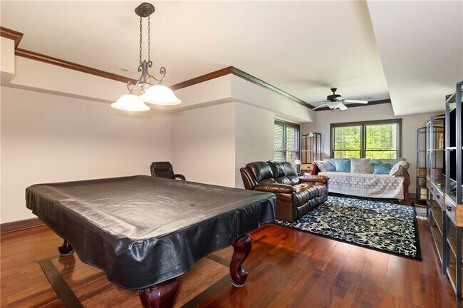 Foto del edificio - 1029 Laurel Grove Ct