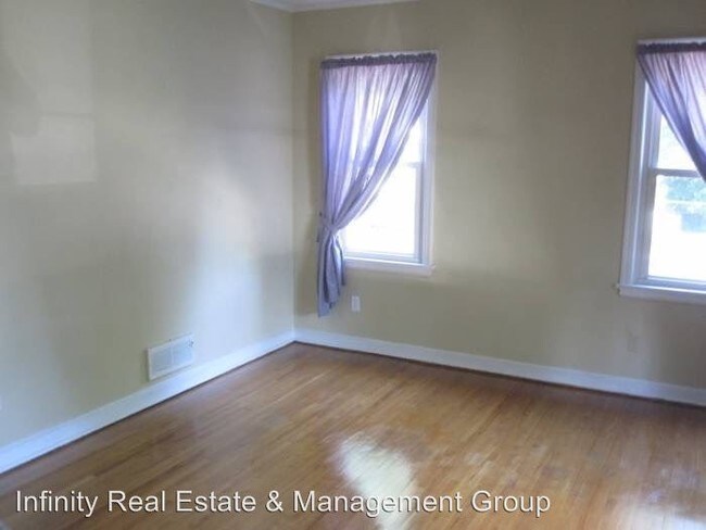 Foto del edificio - 312 9th St NW