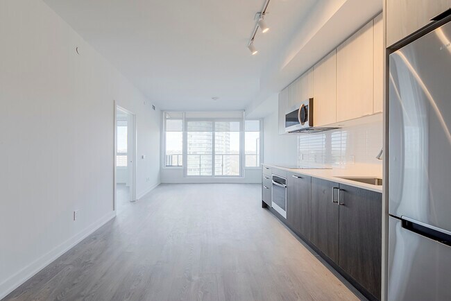 Photo du bâtiment - 1928-1928 Lake Shore Blvd W