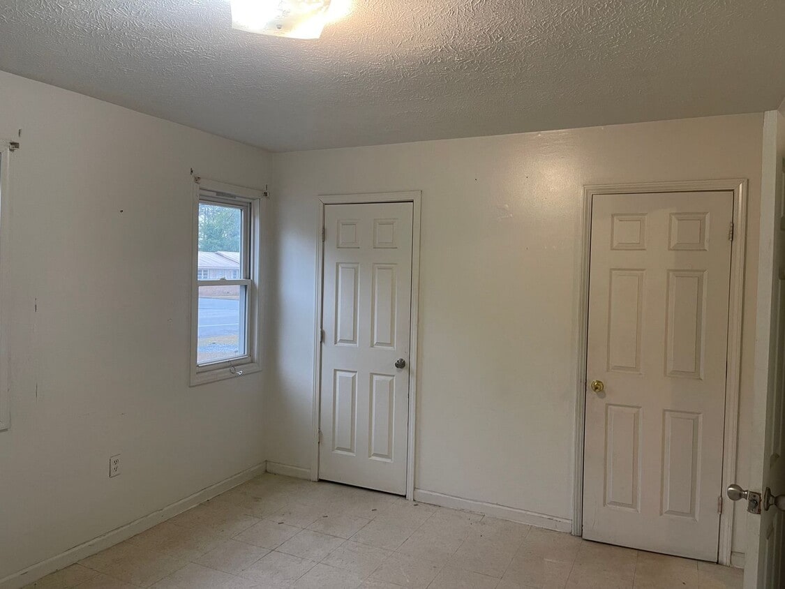Foto principal - 96 S 1st Ave