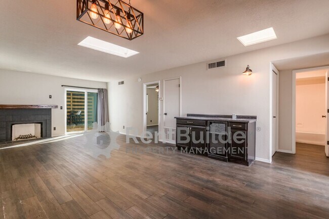 Building Photo - CALL US TODAY AT (505) 808-6467 TO SCHEDUL...