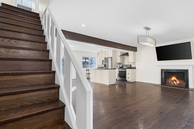 Foto del edificio - 3225 Illinois Rd