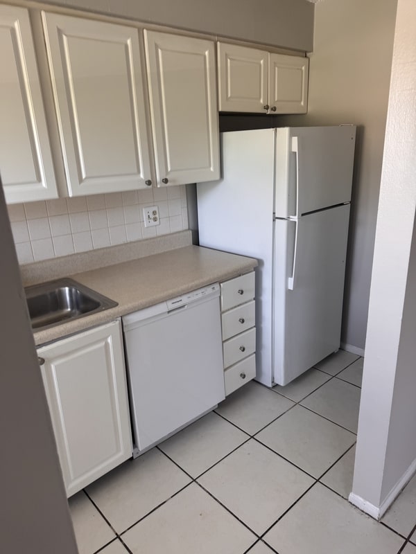 Building Photo - 2481 8th St