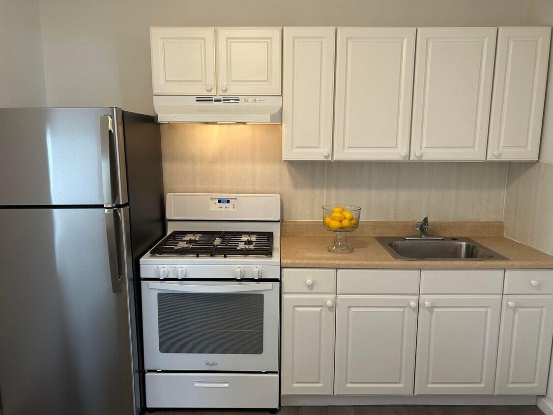 Foto principal - 105 Columbia Ave