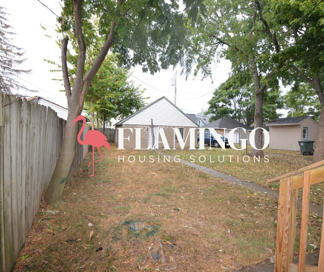 Building Photo - 245 Alton Ave