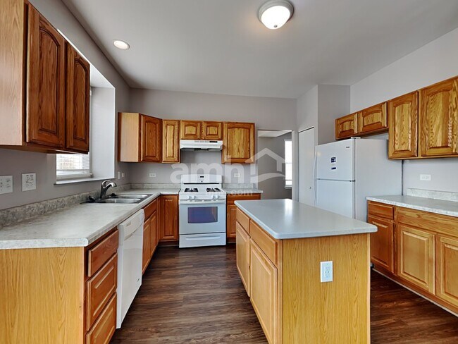 Foto del edificio - 9781 Chetwood Dr