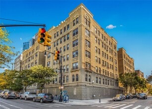Building Photo - 1100 Grand Concourse