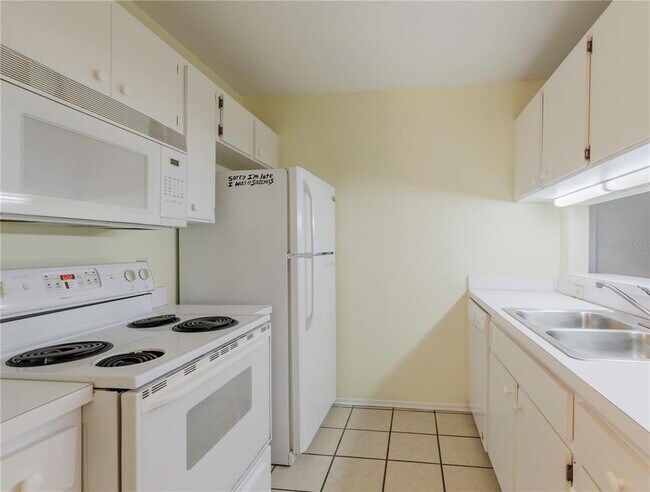 Foto del edificio - 4000 SW 23rd St