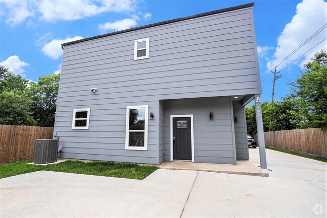 Building Photo - 3402 Nathaniel Brown St