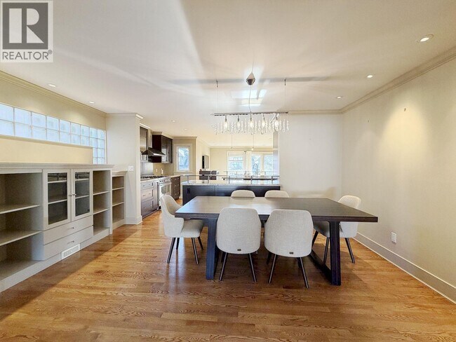 Building Photo - 40XX W 32nd Ave