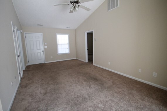 Building Photo - Exclusively Offered by Muse Realty, LLC