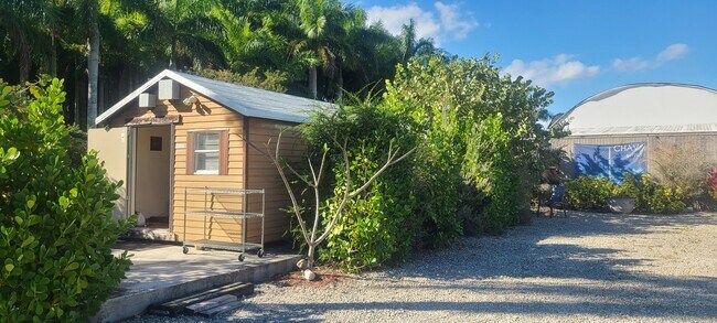Foto del edificio - 26100 SW 162nd Ave