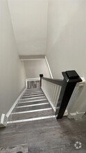 Building Photo - 3026 Clifton Park Terrace