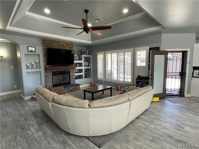 Foto del edificio - 3968 Sorenson Dr